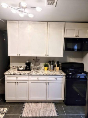 Modern home minutes from downtown ATL and airport
